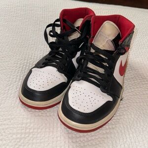 Nike air Jordan 1 Mid men size 8.5